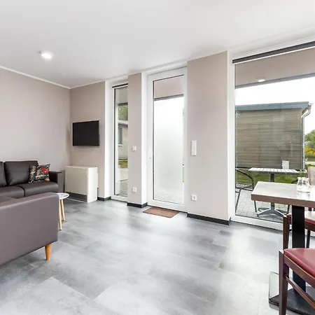 In Near The Lakebeach بيت للعطل *