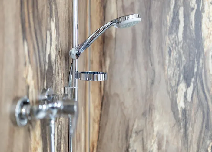 In Near The Lakebeach בית נופש